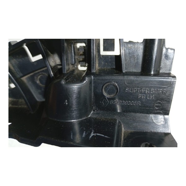 Suporte Guia Parachoque Dianteiro L.e Renault Kwid