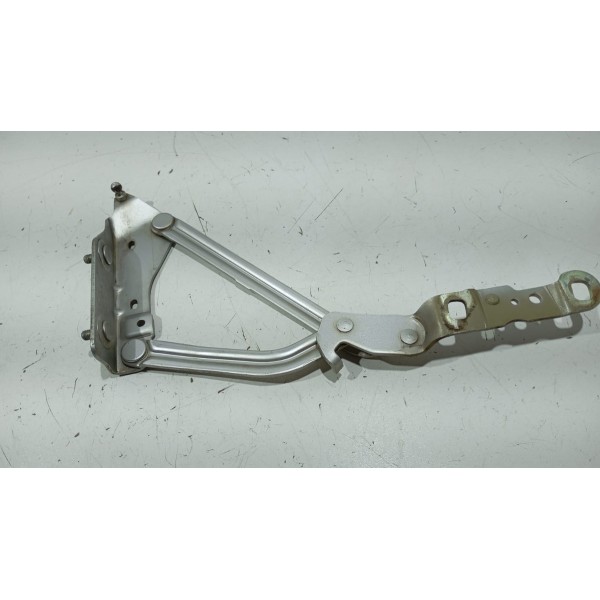 Dobradiça L.e Tampa Traseira Renault Megane Sedan 07 A 13