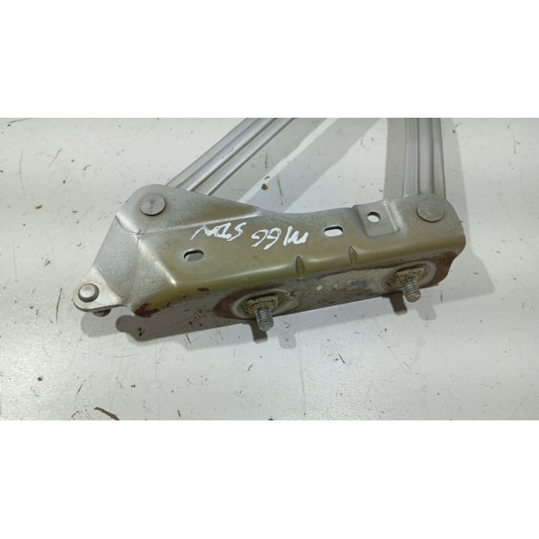 Dobradiça L.d Tampa Traseira Renault Megane Sedan 07 A 13