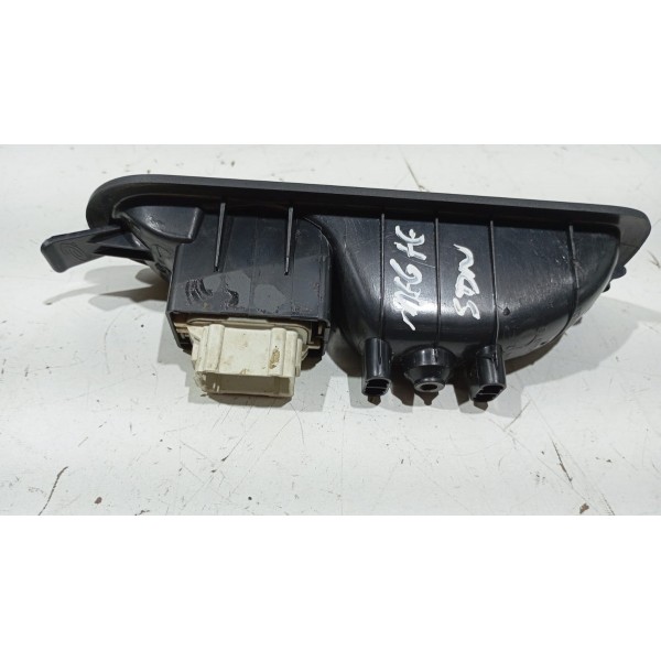 Moldura Com Botão Vidro Elétrico T.e Renault Megane  Sedan