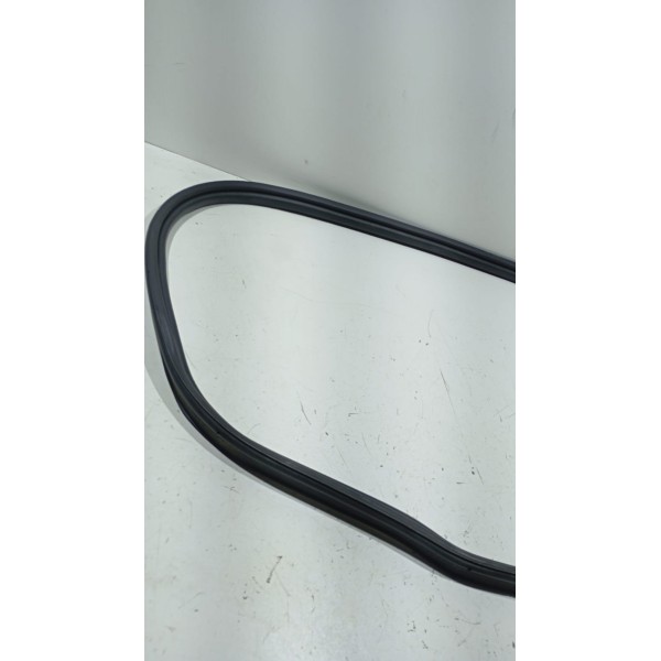 Borracha Vedação Tampa Traseira Fiat Mobi 16 A 23 Original