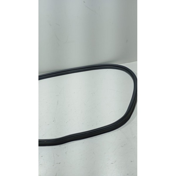 Borracha Vedação Tampa Traseira Fiat Mobi 16 A 23 Original