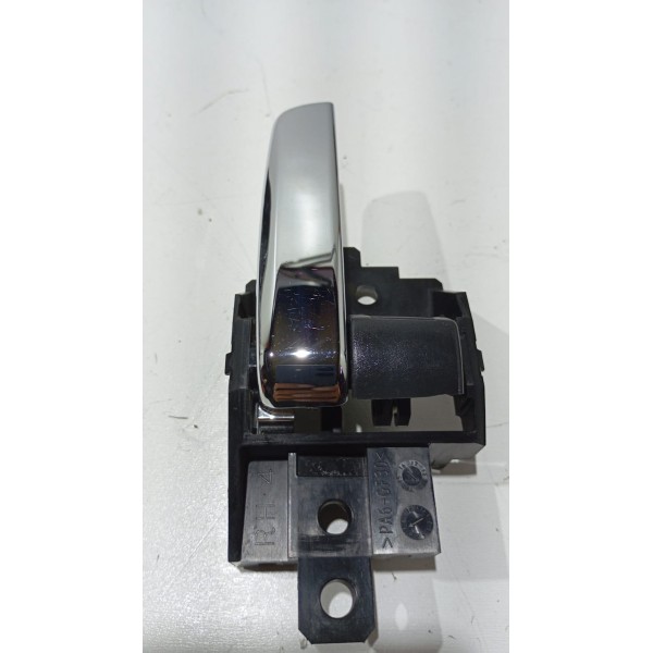 Maçaneta Interna Cromada T.d Mitsubishi Outlander 14 A 15 Traseira
