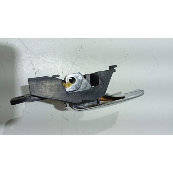 Maçaneta Interna Cromada T.d Mitsubishi Outlander 14 A 15 Traseira