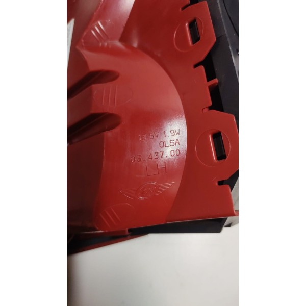 Lanterna Esquerda Mini Cooper S Detalhe Na Trava 09 A 13