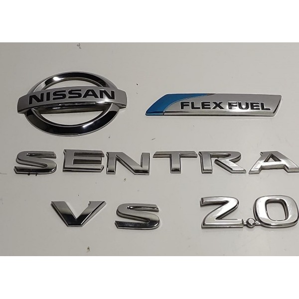 Kit Emblema Tampa Traseira Nissan Sentra 14 A 16