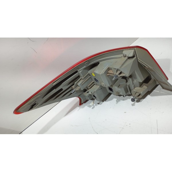 Lanterna Traseira L.d Nissan Sentra 14 A 20