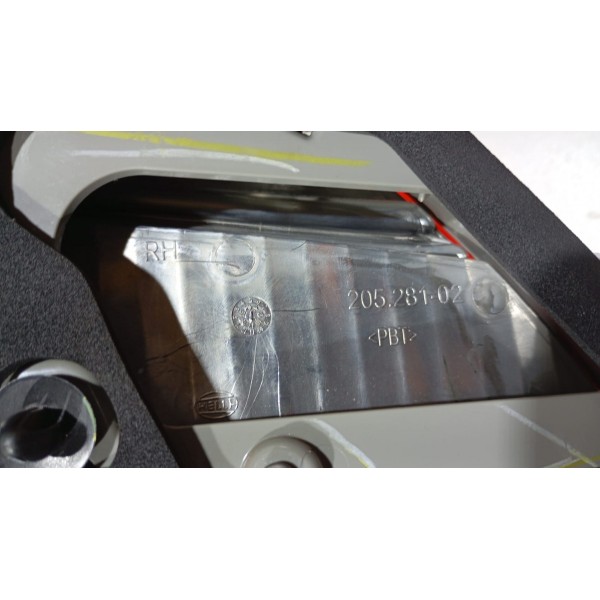 Lanterna Da Tampa Traseira L.d Nissan Sentra 14 A 20