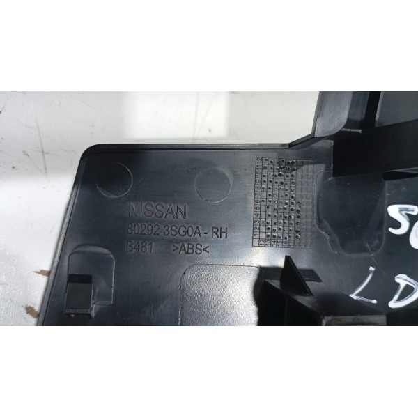 Acabamento Interno Retrovisor L.d Nissan Sentra 14 A 20