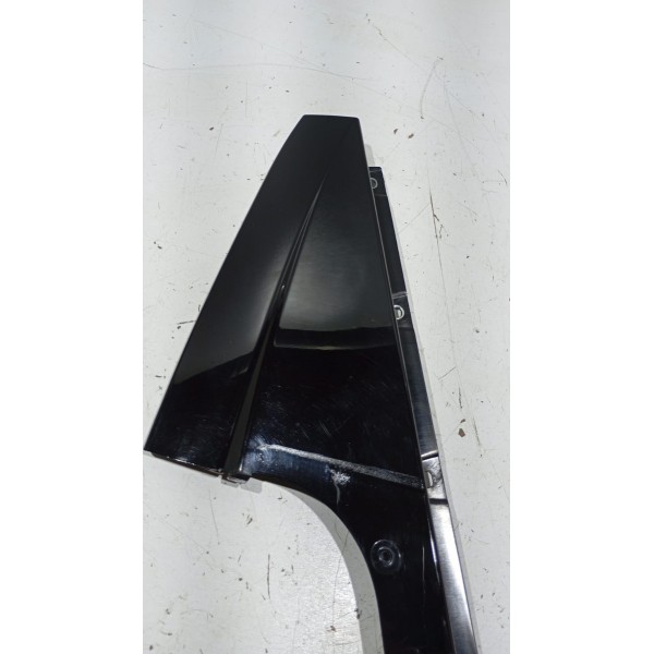 Aplique Moldura Coluna Porta T.d Fiat Toro 16 A 23
