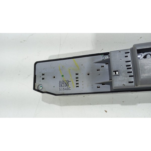 Botão Comando Vidro Elétrico D.e Toyota Hilux Sw4 06 A 15