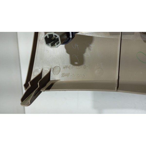 Moldura Painel Central Tomada 12v Toyota Hilux Sw4 06 A 15