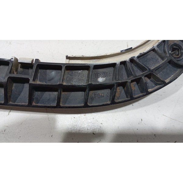 Suporte Guia Parachoque Traseiro L.e Toyota Hilux Sw4