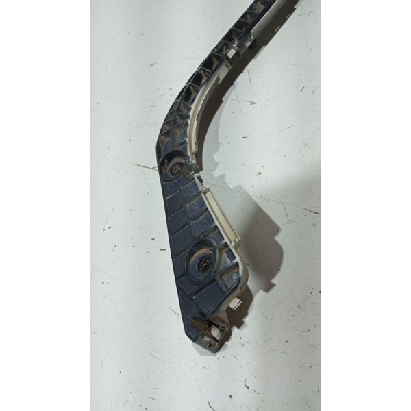 Suporte Guia Parachoque Traseiro L.e Toyota Hilux Sw4