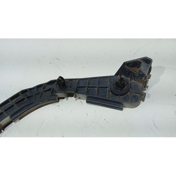 Suporte Guia Parachoque Traseiro L.e Toyota Hilux Sw4