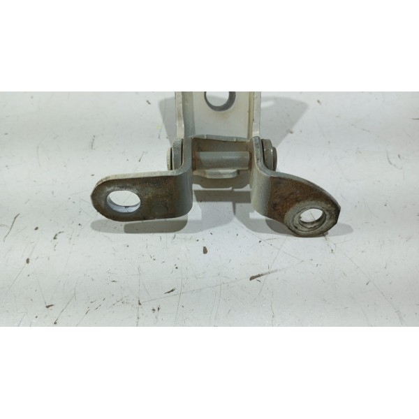 Dobradiça Inferior Porta T.e Toyota Hilux Sw4 06 A 15