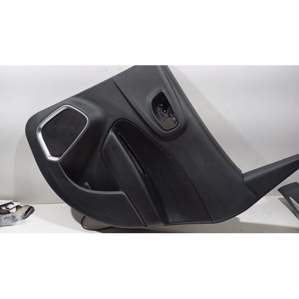 Forro De Porta T.d Fiat Toro 16 A 23