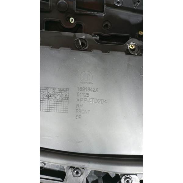 Forro De Porta D.d Fiat Toro 16 A 23