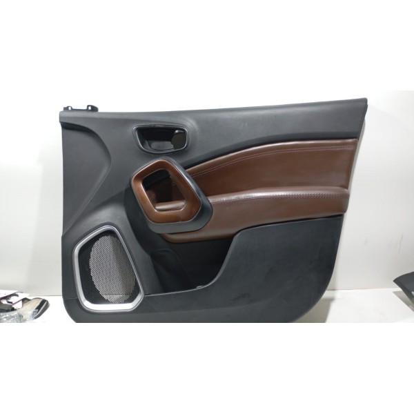 Forro De Porta D.d Fiat Toro 16 A 23