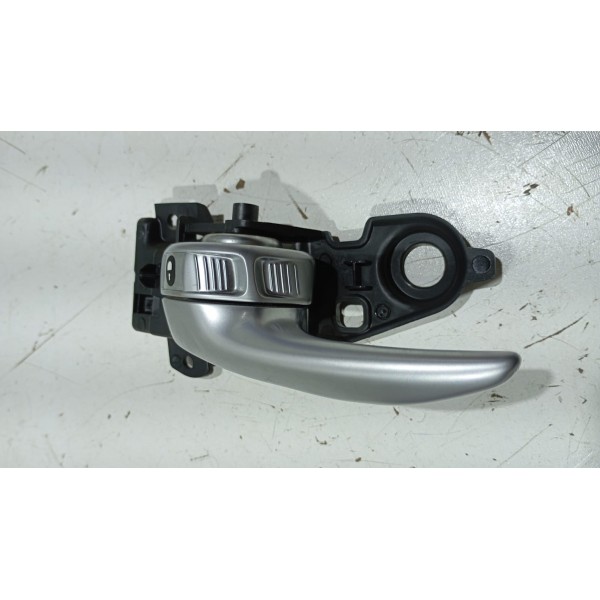 Maçaneta Interna Porta T.e Fiat Toro 16 A 23 Traseira