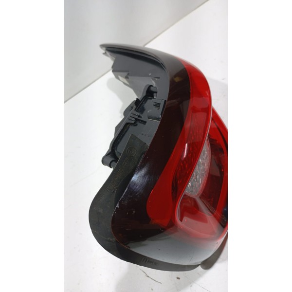 Lanterna Traseira L.d Fiat Toro 16 A 23 Direito/passageiro 1#