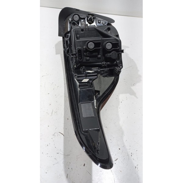 Lanterna Traseira L.d Fiat Toro 16 A 23 Direito/passageiro 1#