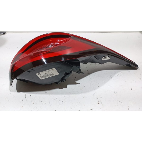 Lanterna Traseira L.d Fiat Toro 16 A 23 Direito/passageiro 1#