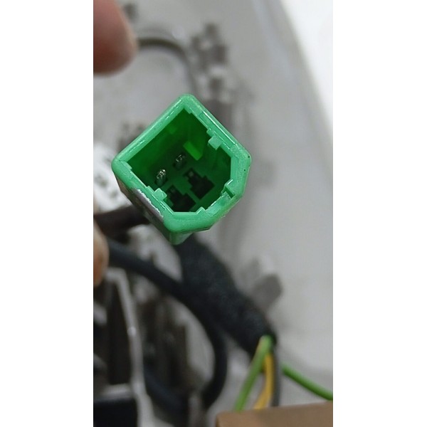 Luz Teto Cortesia Fiat Toro 16 A 23