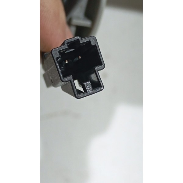 Quebra Sol Com Luz Cortesia L.e Fiat Toro 16 A 23