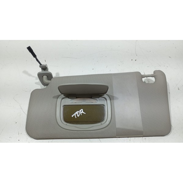 Quebra Sol Com Luz Cortesia L.e Fiat Toro 16 A 23