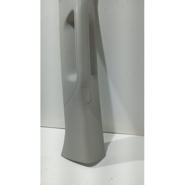 Acabamento Coluna Interna Parabrisa L.e Fiat Toro 16 A 23