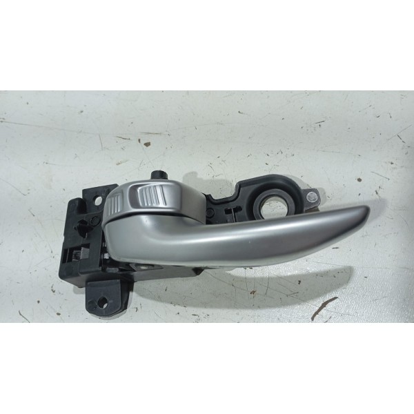 Maçaneta Interna Porta D.d Fiat Toro 16 A 23 Dianteira/traseira