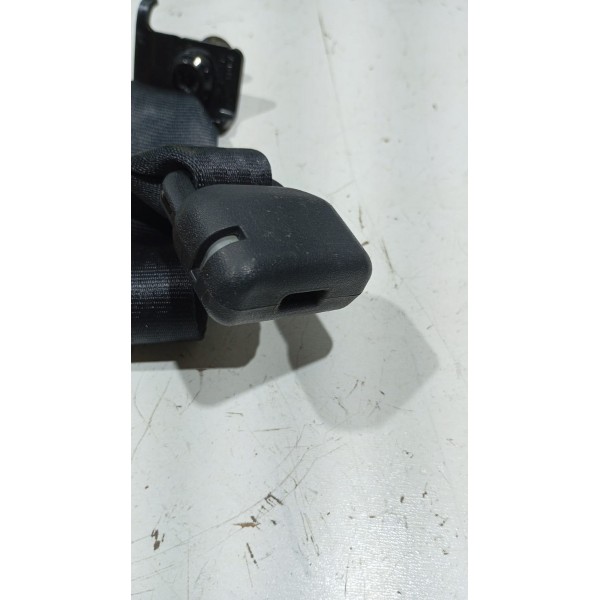 Fecho Cinto Traseiro Central Fiat Toro 16 A 23