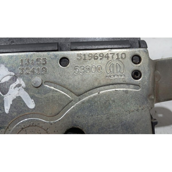 Fechadura Inferior Tampa Traseira Fiat Toro 16 A 23