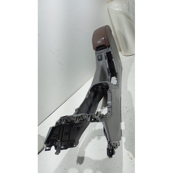 Console Central Fiat Toro 2.0 Diesel 16 A 23