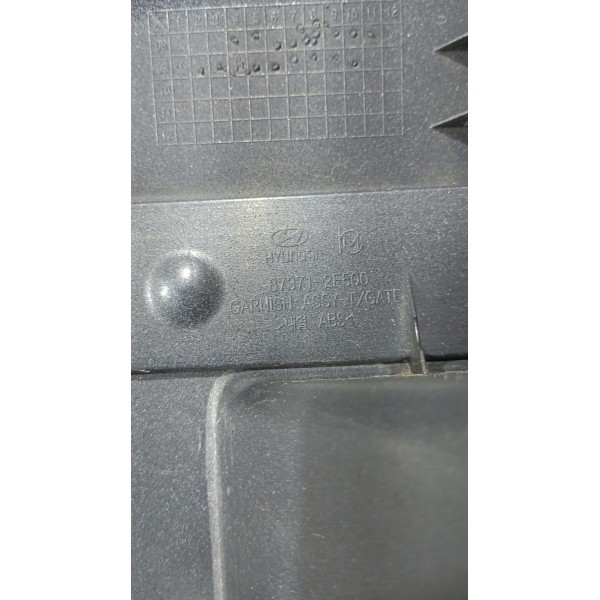 Aplique Moldura Tampa Traseira Hyundai Tucson 06 A 16