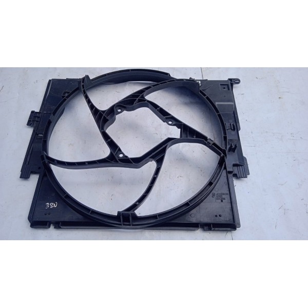 Defletor Da Ventoinha Bmw 320i 328i 13 A 17