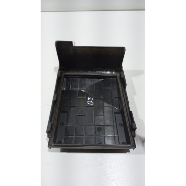 Tampa Caixa Fusivel Audi Q3 13 A 18