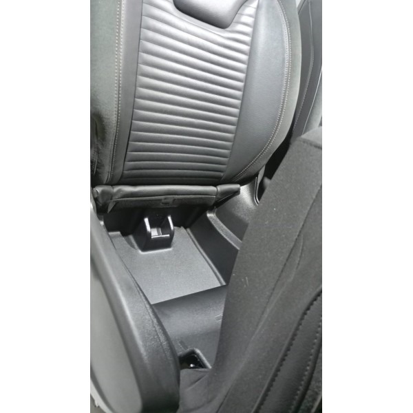 Jogo De Banco 7 Lugares Couro Jeep Commander 22 A 24 - 1