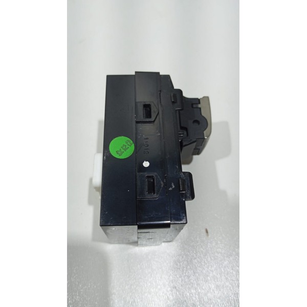 Botão Comando Vidro Elétrico T.d Hyundai Azera 12 A 17