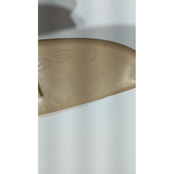 Moldura Acabamento Puxador Porta L.d Hyundai Azera 12 A 17