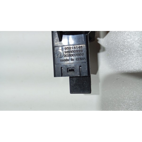 Botão Interruptor Pisca Alerta Gm Cruze 11 A 16 1