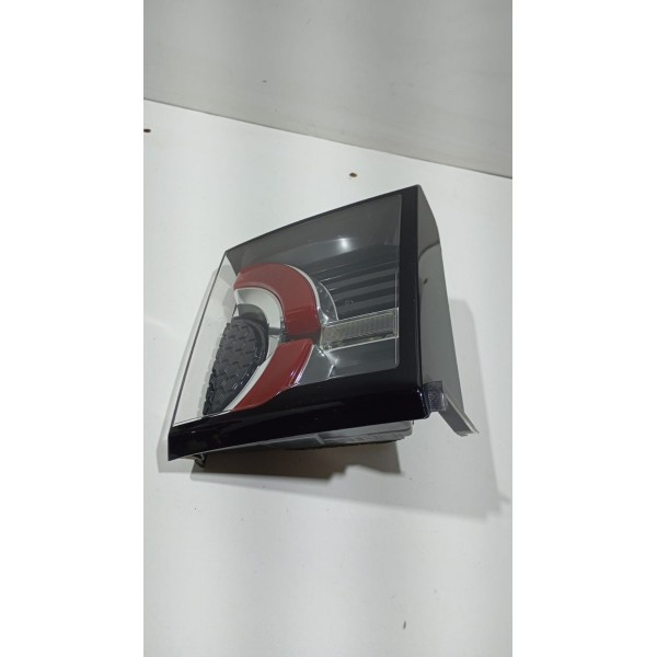 Lanterna Da Tampa Traseira L.d Discovery Sport 13 A 18 Direito/passageiro