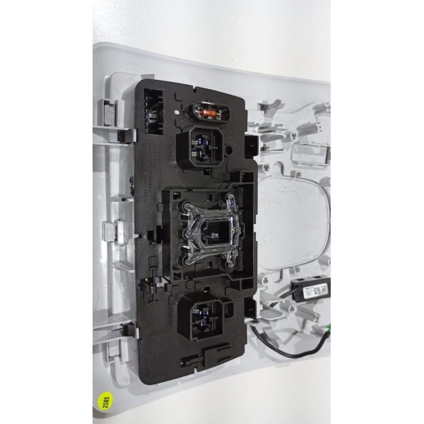 Luz Teto Cortesia Jeep Renegade 16 A 24