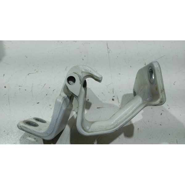 Dobradiça Inferior L.e Tampa Traseira Fiat Toro 16 A 23