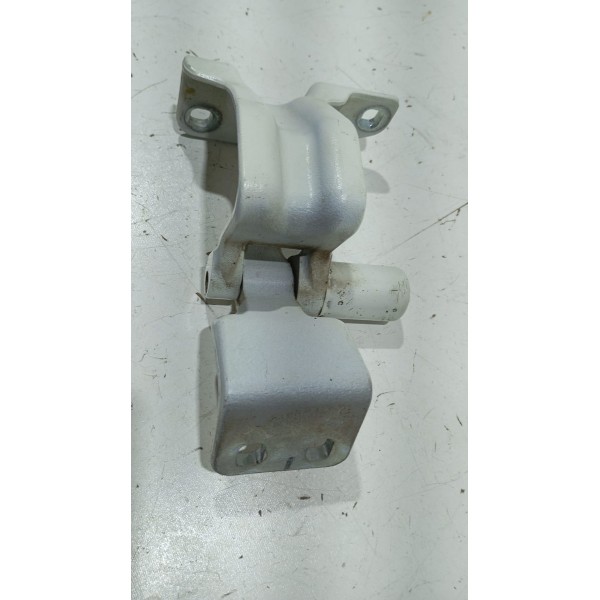 Dobradiça Inferior L.e Tampa Traseira Fiat Toro 16 A 23