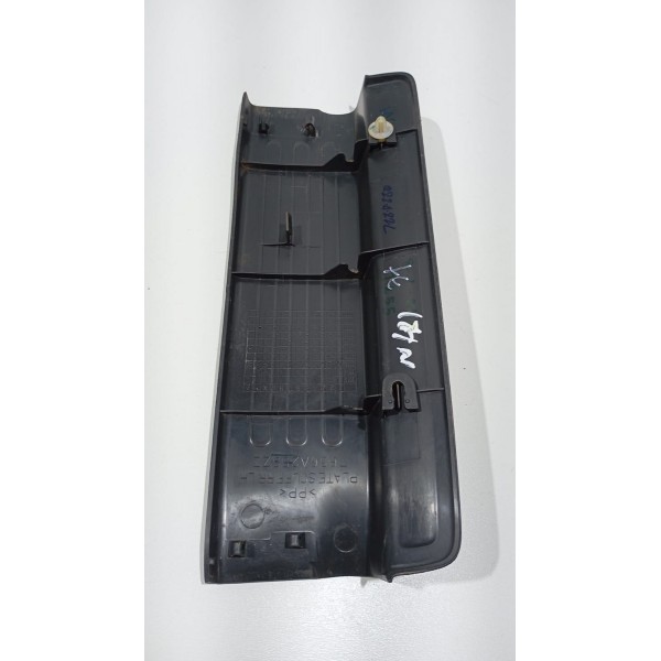Soleira De Porta T.e Mitsubishi L200 New Triton 18 A 22