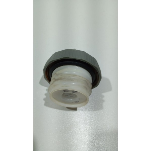 Tampa Do Tanque Combustivel Mitsubishi L200 18 A 22