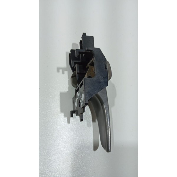 Maçaneta Interna Cinza Porta D.d Mitsubishi L200 New Triton Dianteira