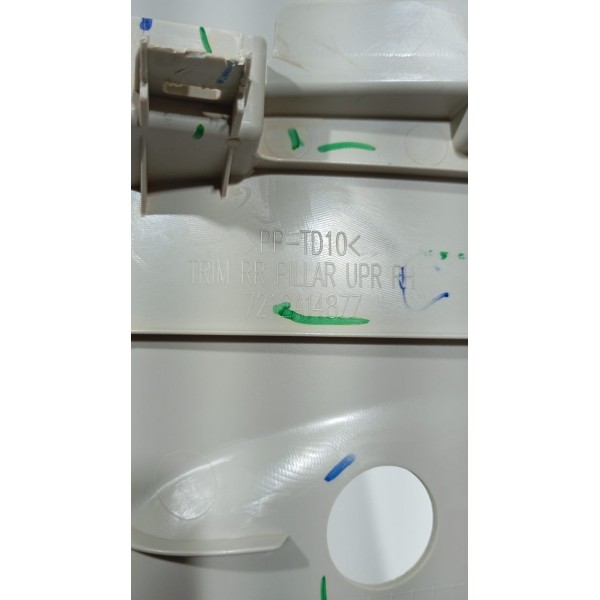 Acabamento Superior Coluna T.d Mitsubishi L200 New Triton